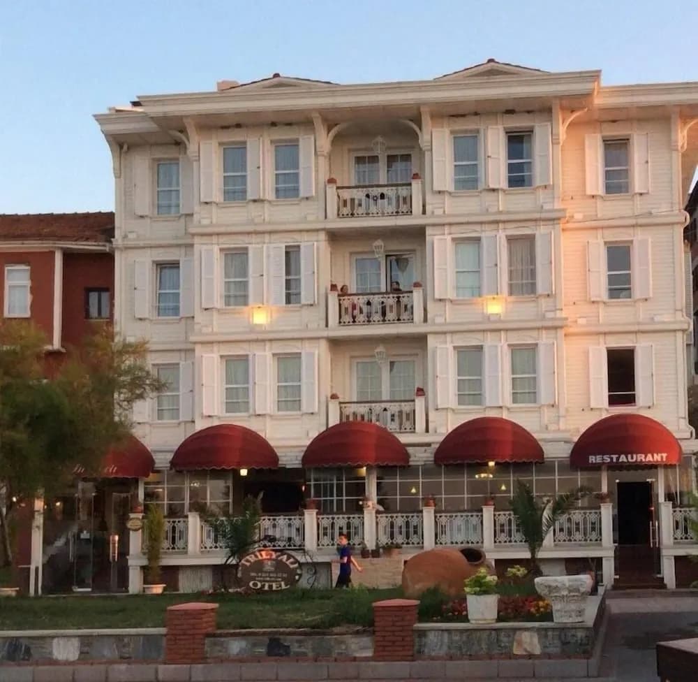 Trilyali Butik Otel