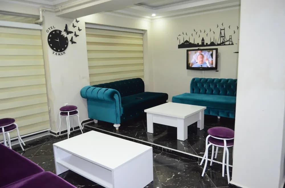 Yaman Hotel