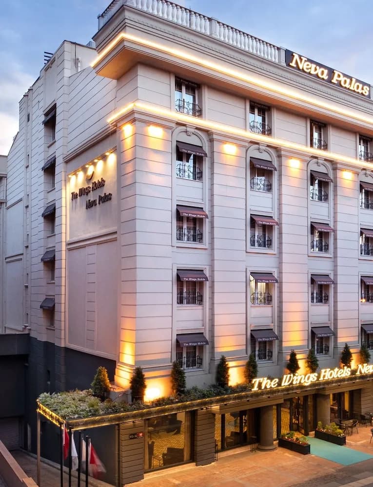 The Wings Hotels Neva Palas