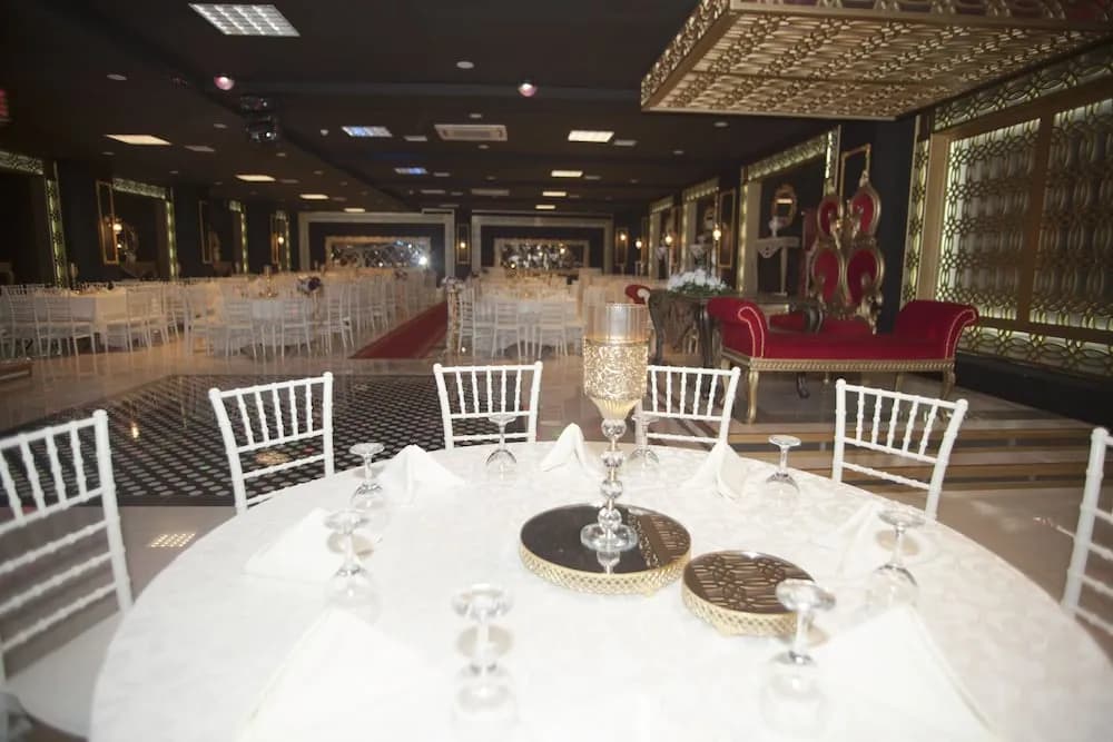 Toplantı salonu/imkânları