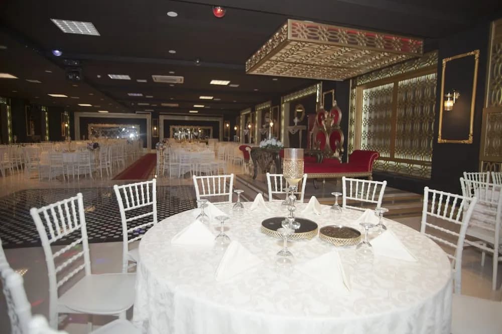 Toplantı salonu/imkânları