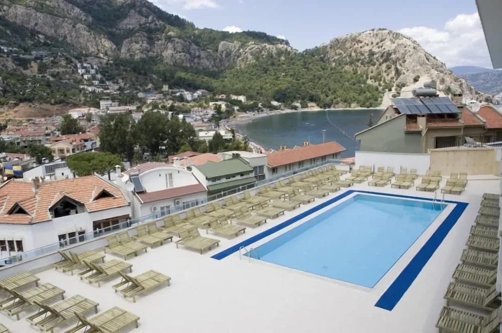 Calipso Beach Turunç Hotel