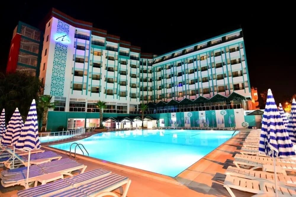 Ananas Otel