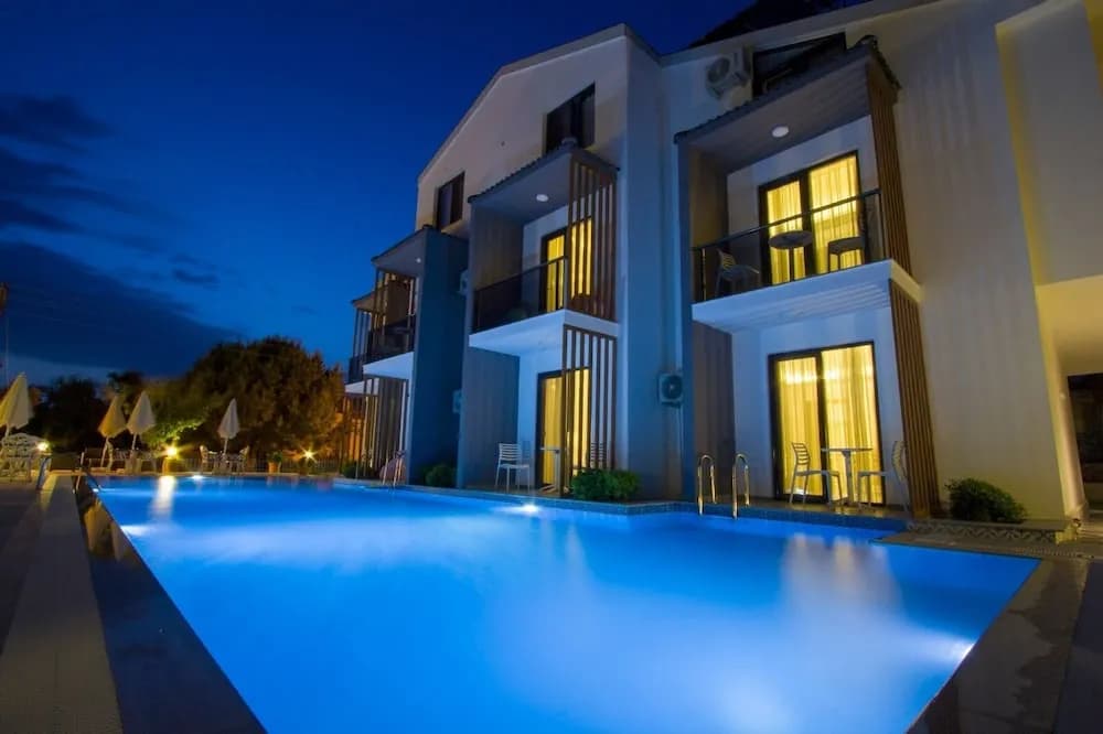 Pegasus Hotel & Villa