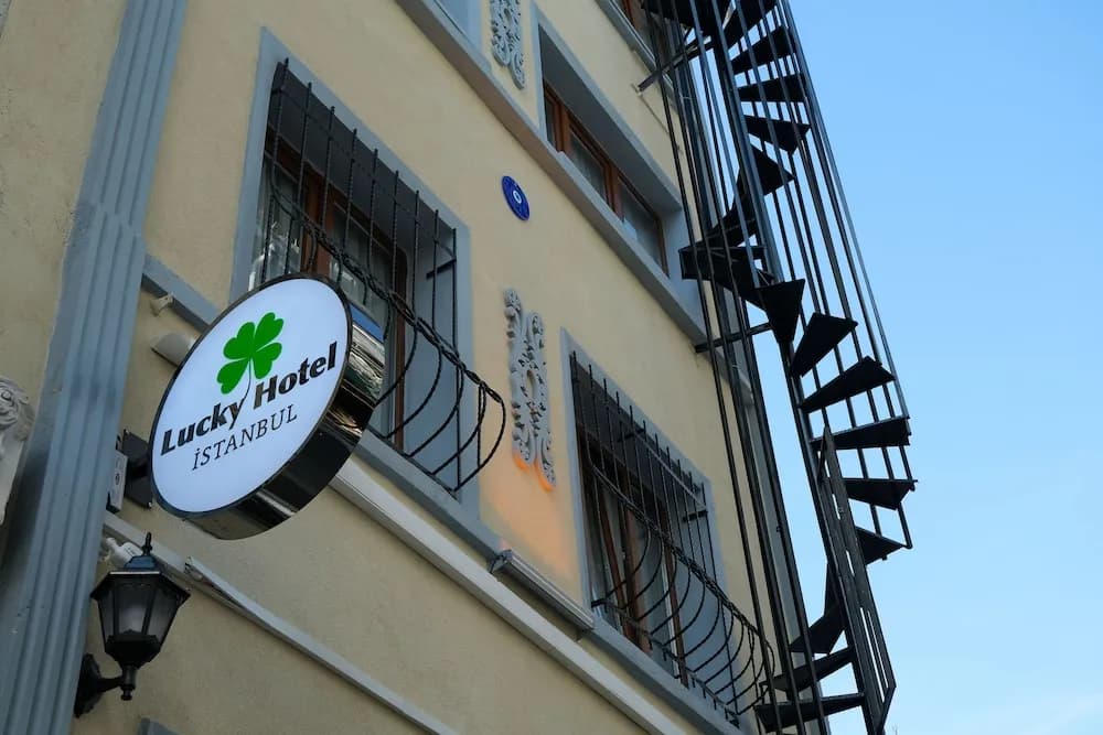 Lucky Hotel İstanbul