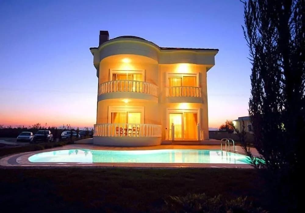 Sadev Turizm Belek Villaları ve Daireleri