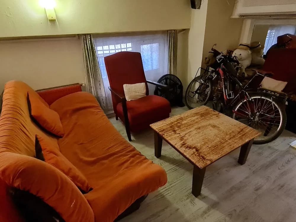 Lobi oturma alanı