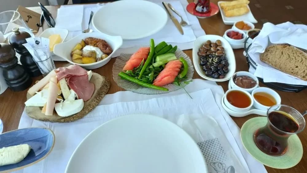 Kahvaltı servisi