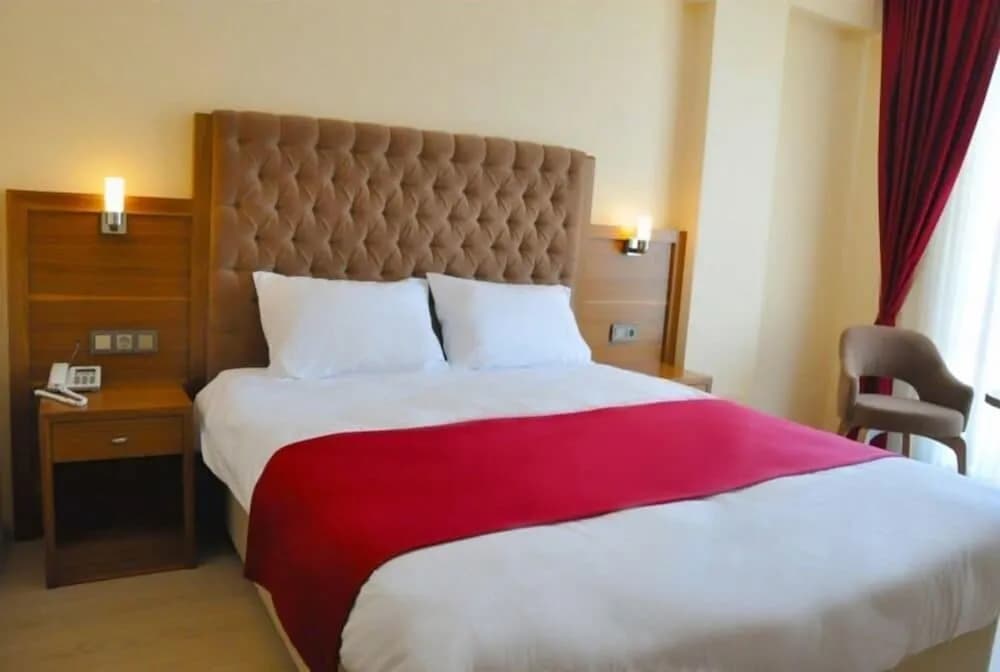 Konuk Hotel