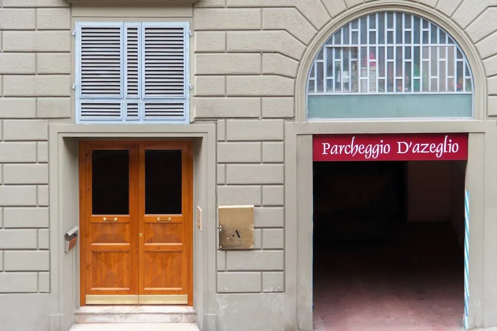 Konaklama yerinin ön cephesi