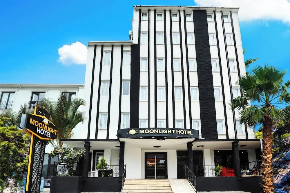 Yıldız Moonlight Hotel