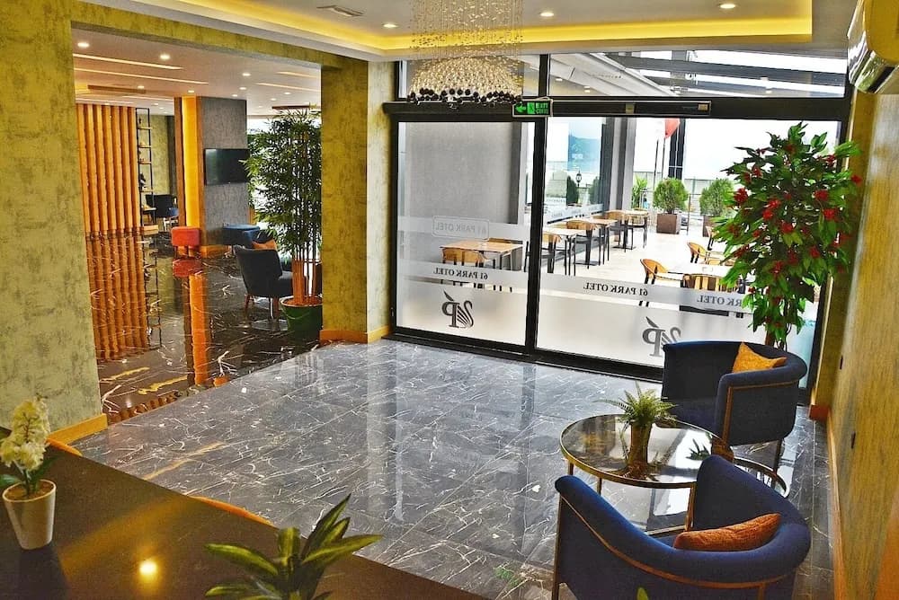 61 Park Hotel