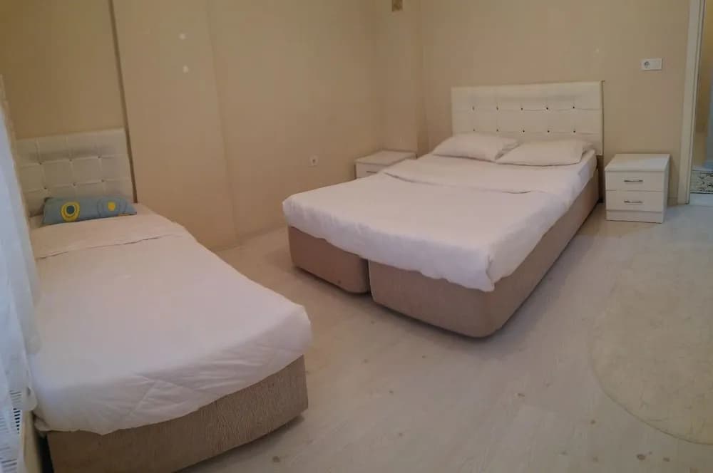 H&M House Butik Otel