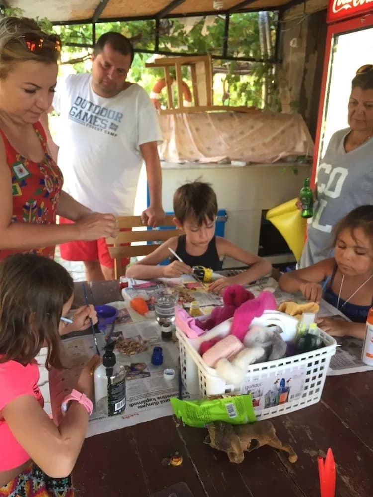 Çocuklar için oyun alanı - dış mekân