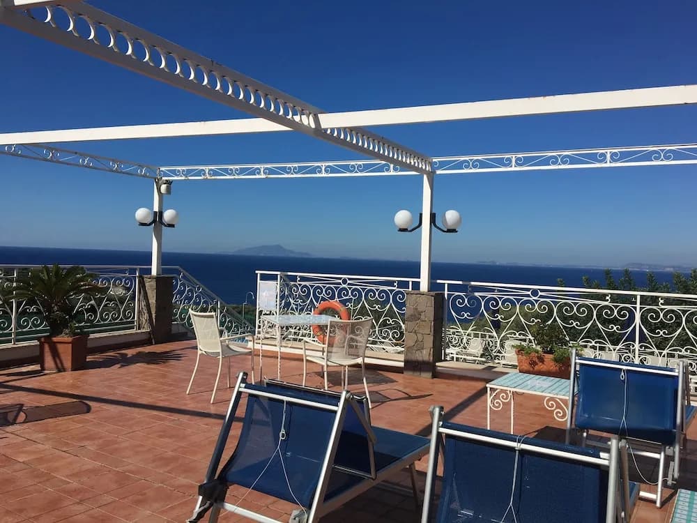 Güneşlenme verandası