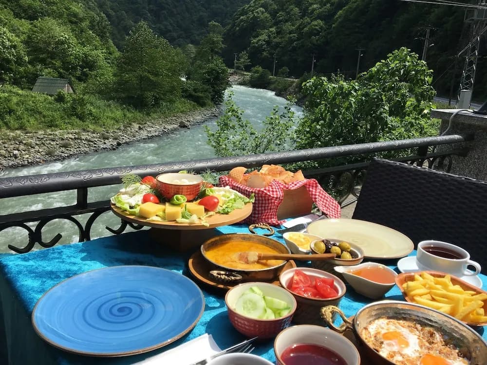 Yemek sevisi