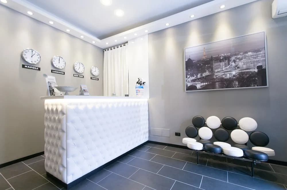 Fly Boutique Hotel