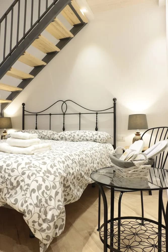 B&B Napoli La scalinata di Chiaia
