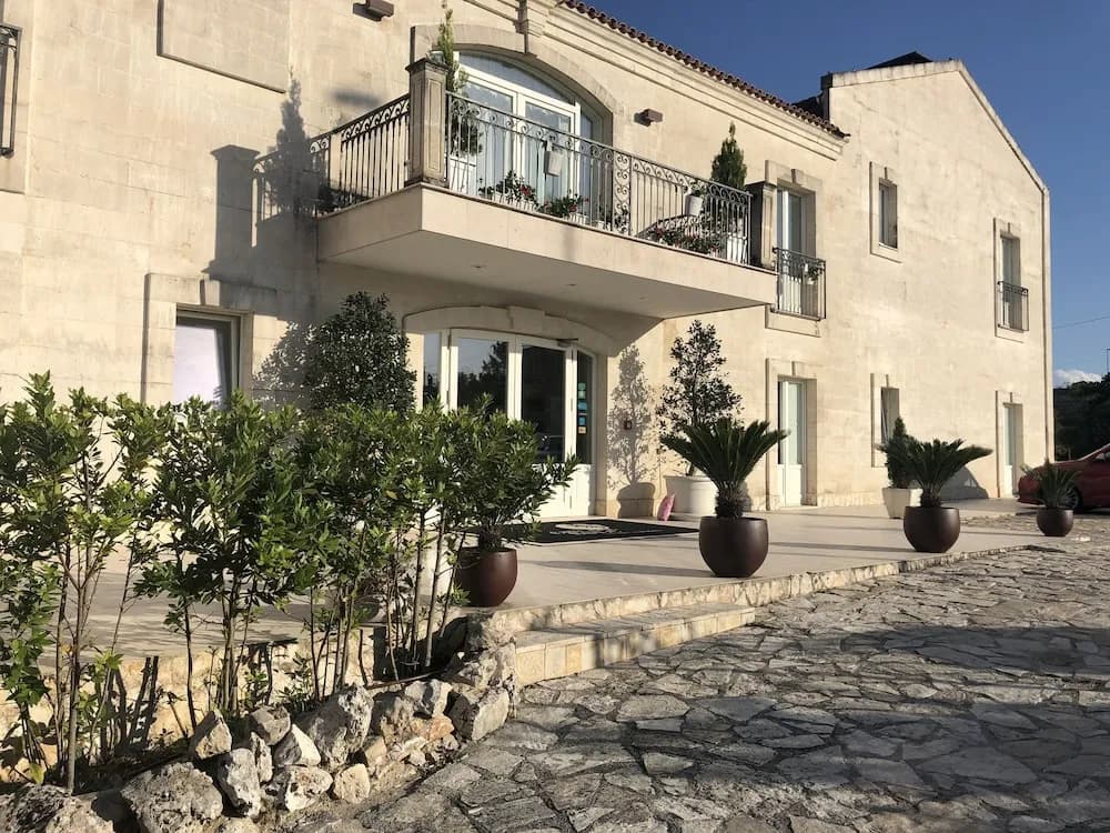 Hotel Cave del Sole