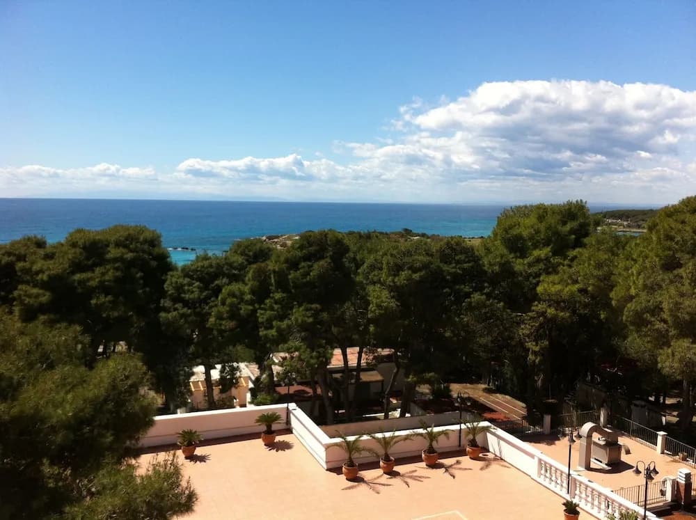 Eden Park Hotel