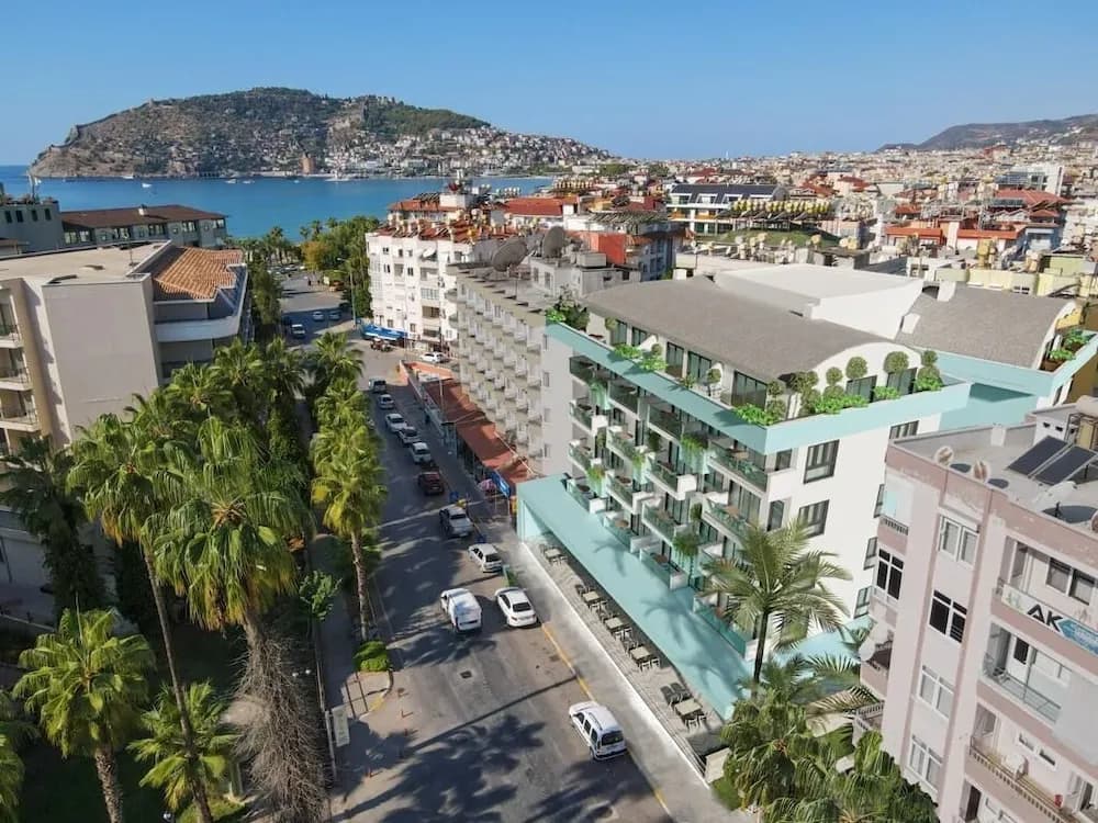 Konaklama yerinin ön cephesi