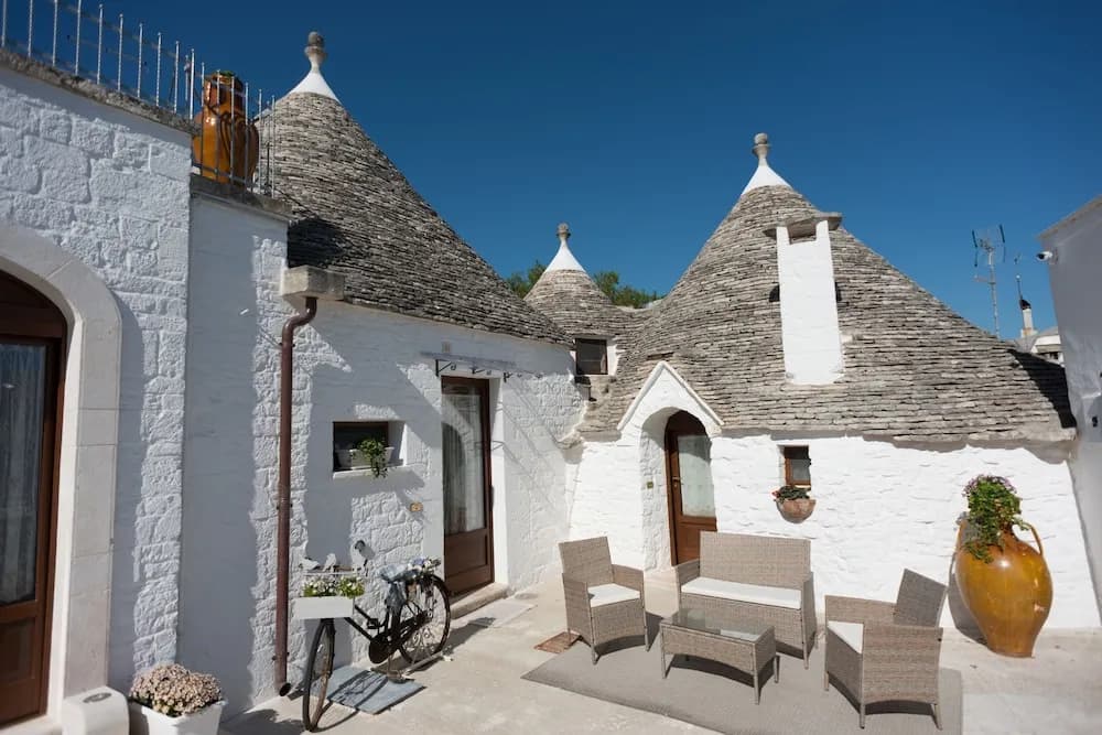 Romantic Trulli