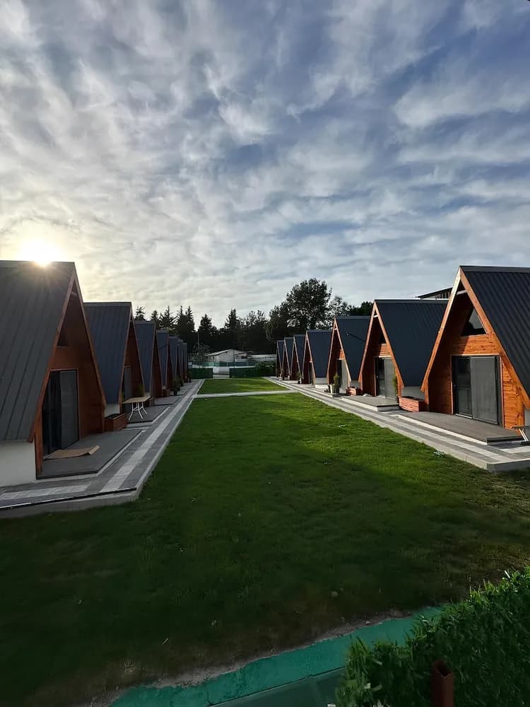 Yunus Hotel & Bungalow