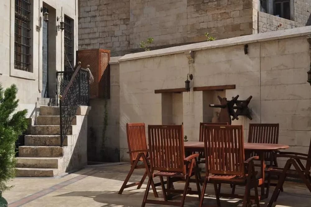 Hıdıroğlu Konağı Butik Hotel