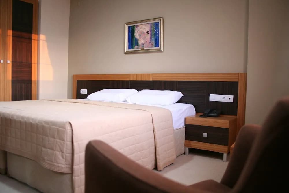 Rabis Otel