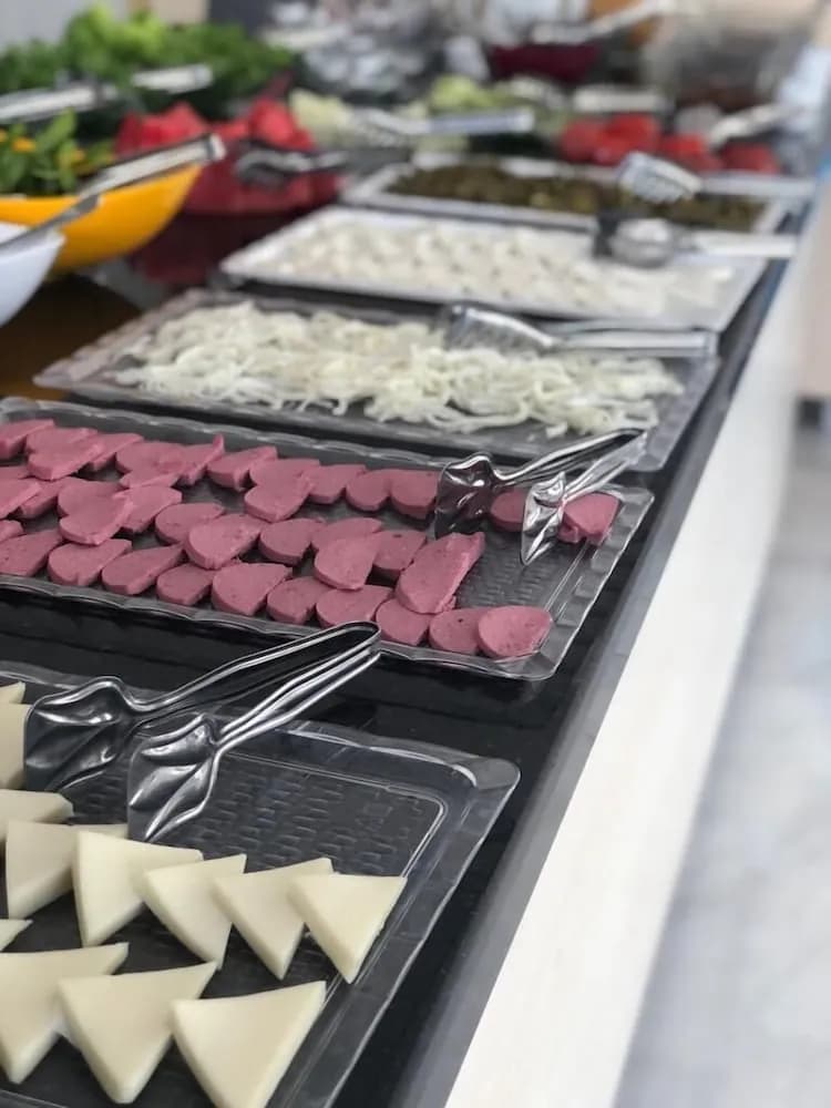 Açık büfe kahvaltı