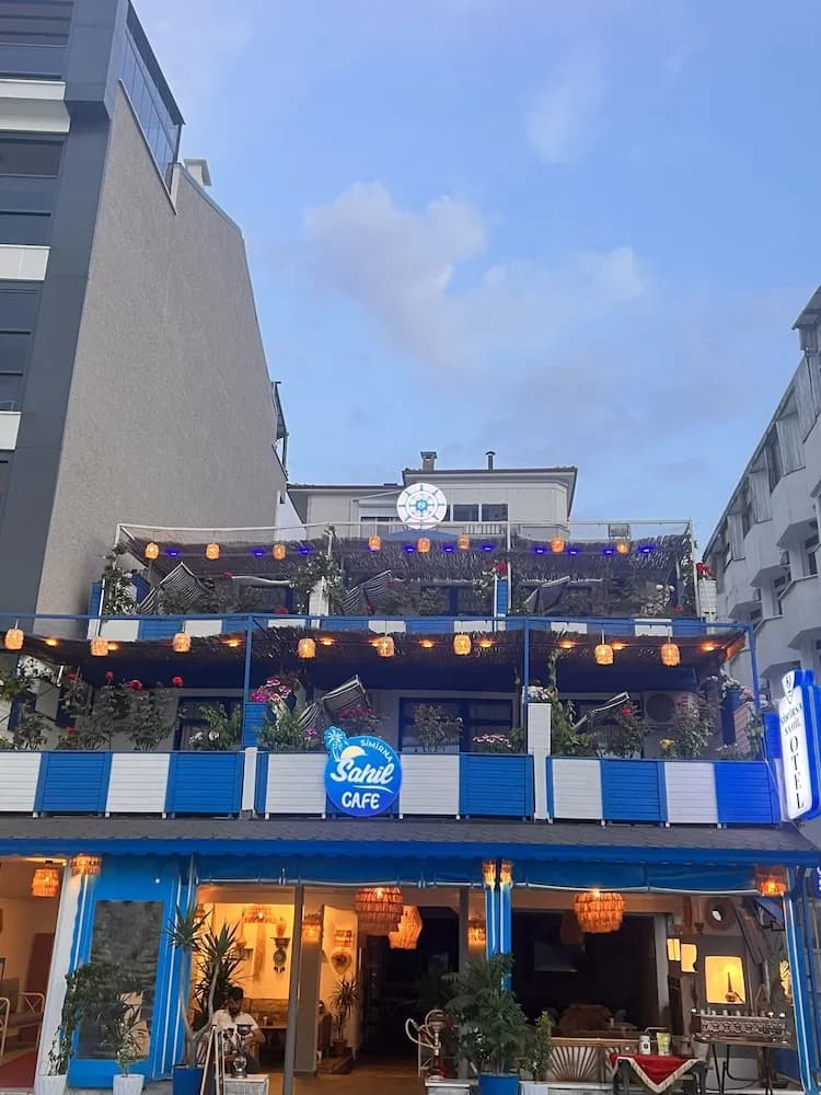 Simirna Sahil Otel