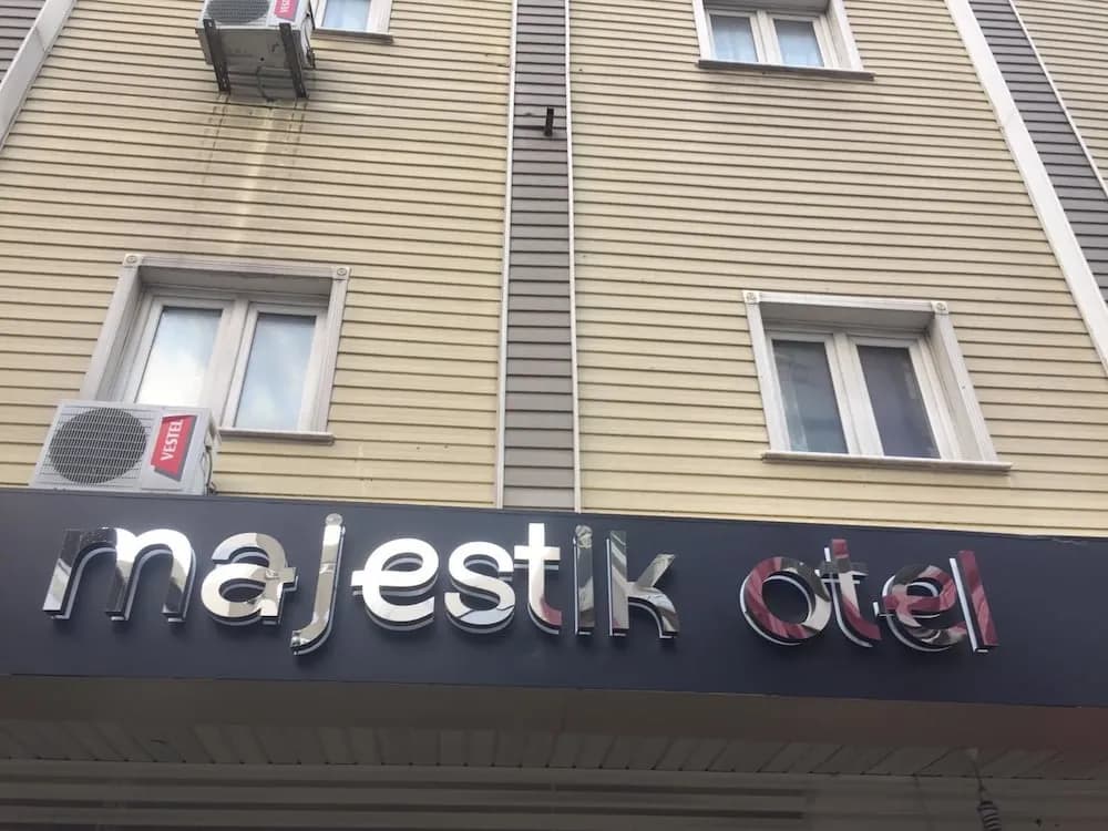 Majestik Otel