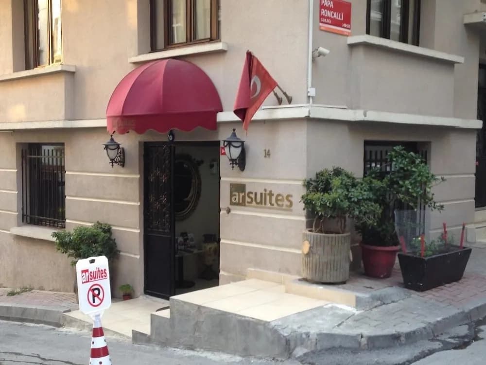 Konaklama yeri girişi