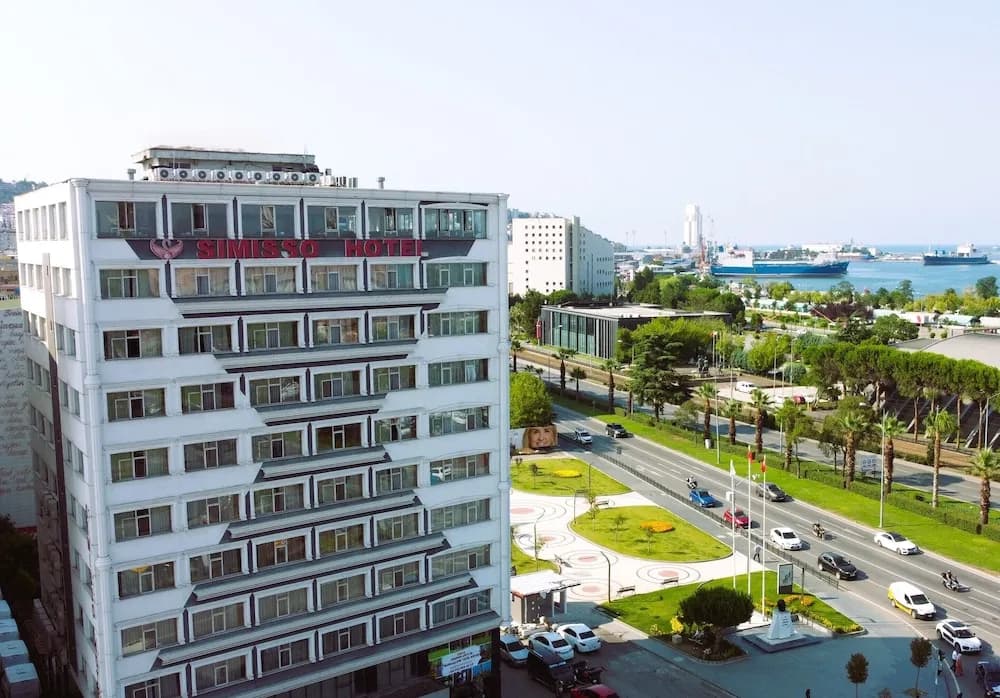 Simisso Hotel
