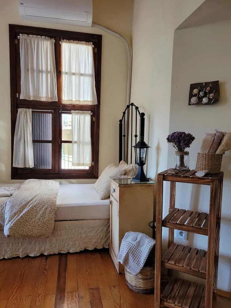 Ayvalik Sarigelin Pansiyon