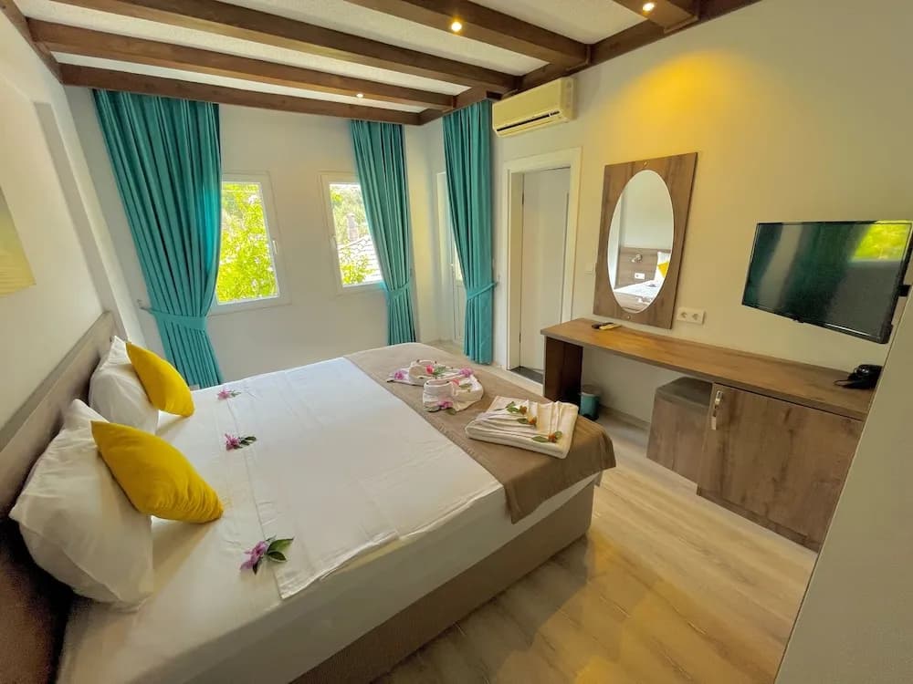 Gunes Hotel & Apartments