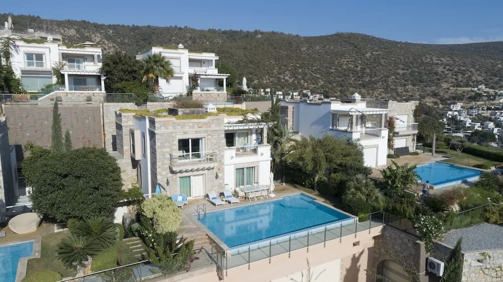 Vhillas Private Luxury Villa Regnum
