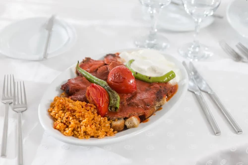 Yemek ve içecek