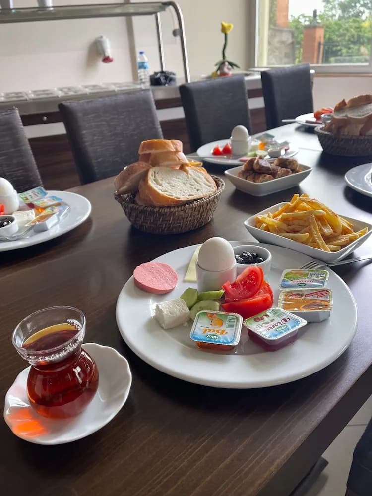 Kahvaltı servisi