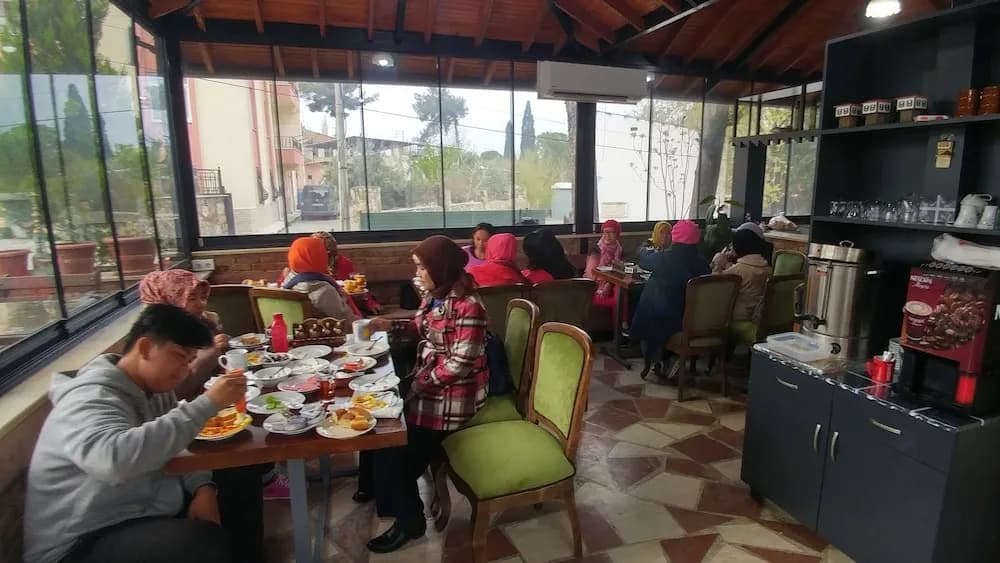 Yemek ve içecek