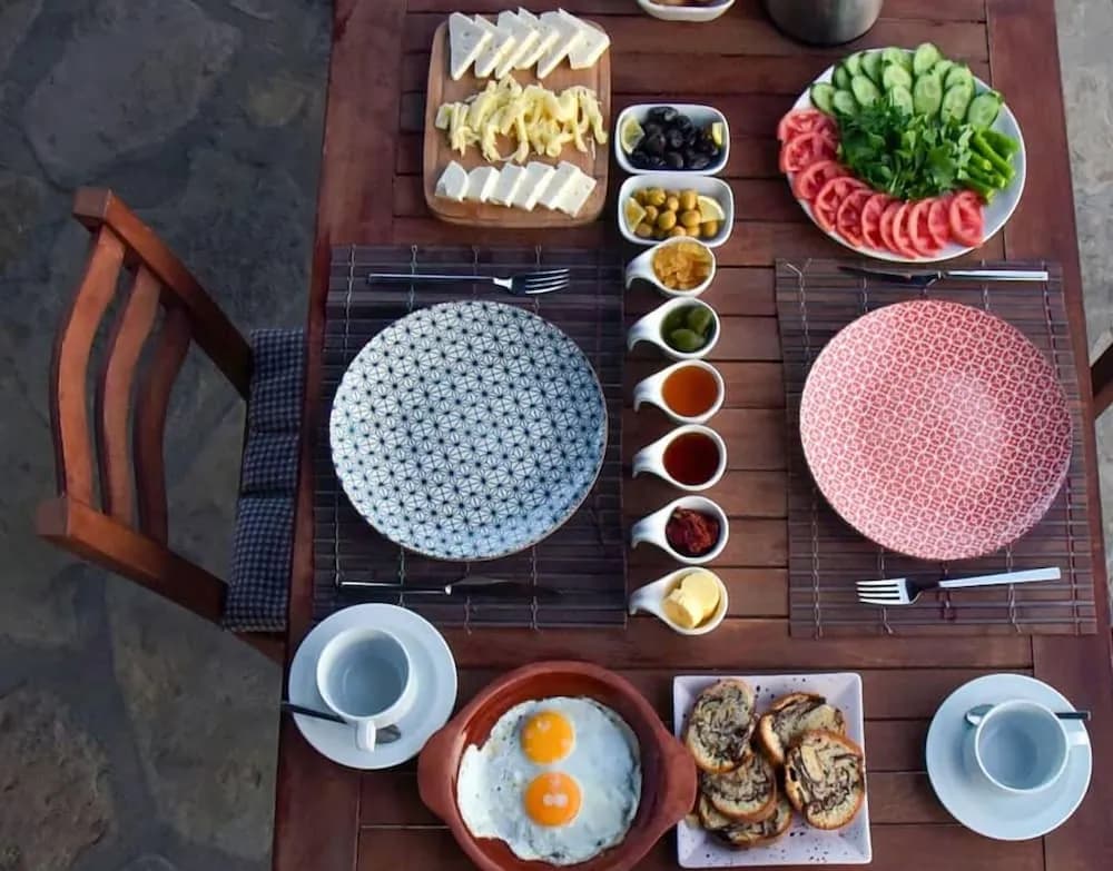 Kahvaltı servisi