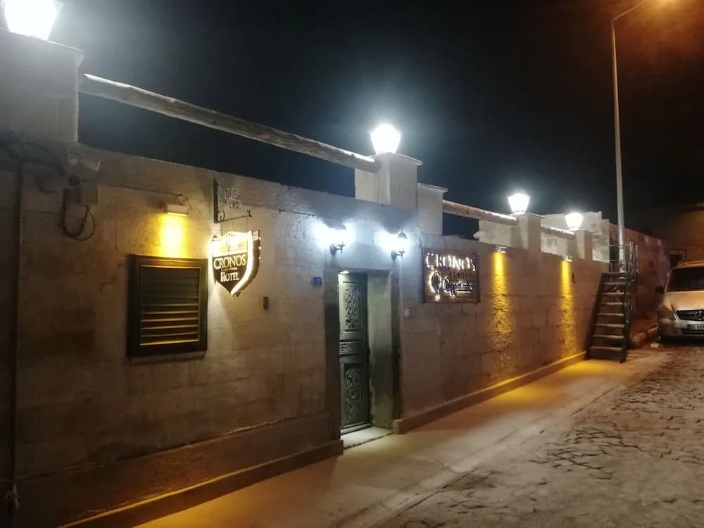 Cronos Cappadocia Cave Hotel