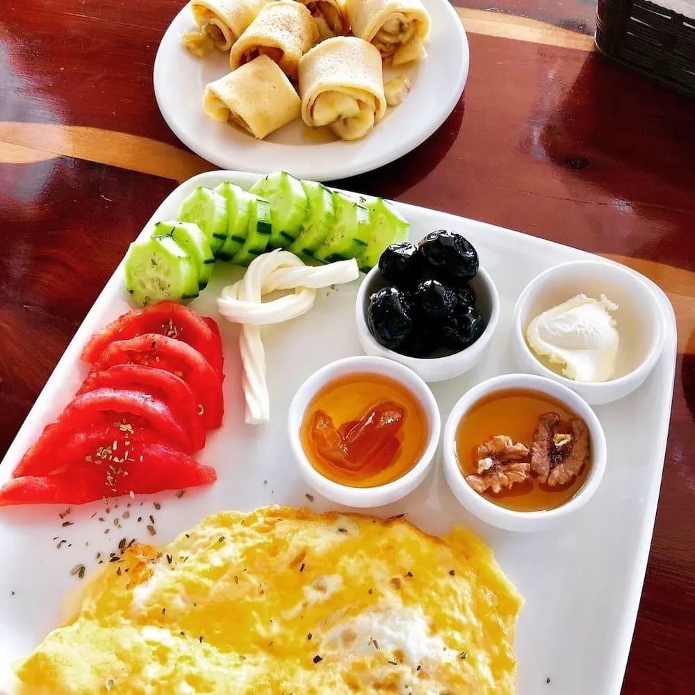 Kahvaltı servisi