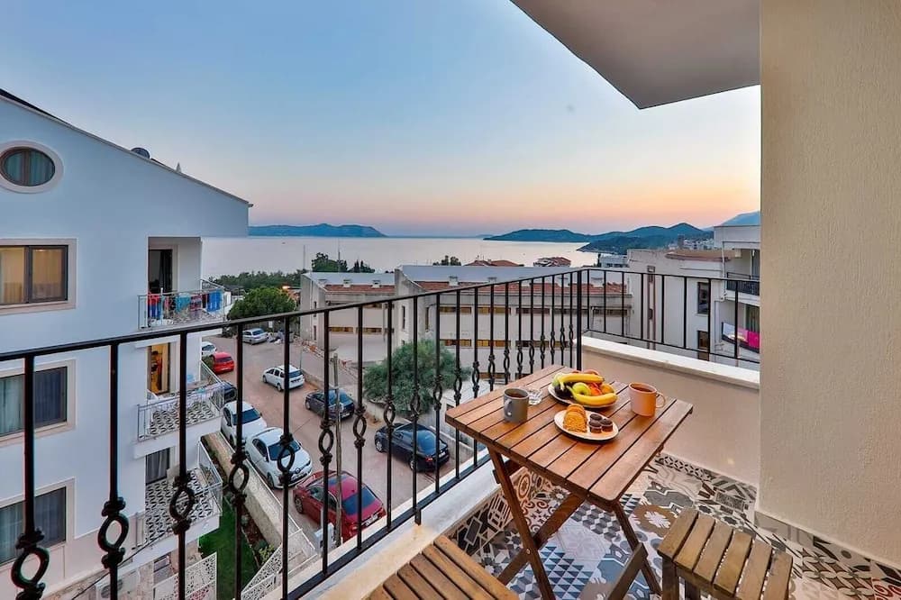 Kaş Sanisu Pansiyon