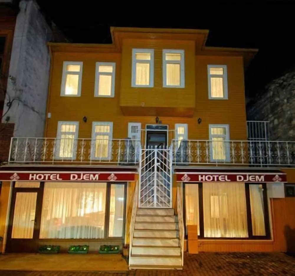 Hotel Djem