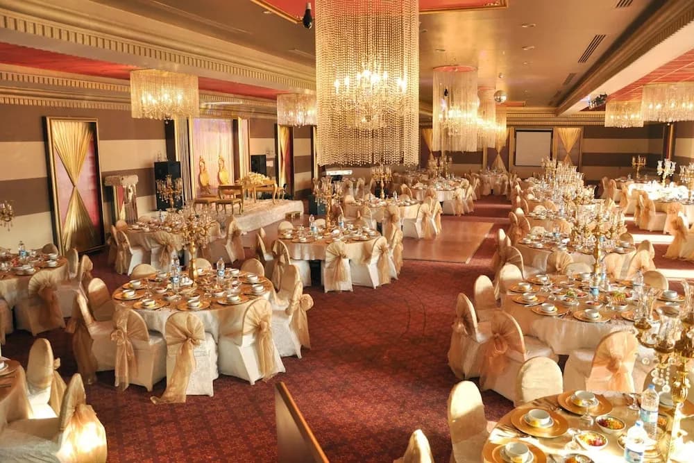 Salon düğünü