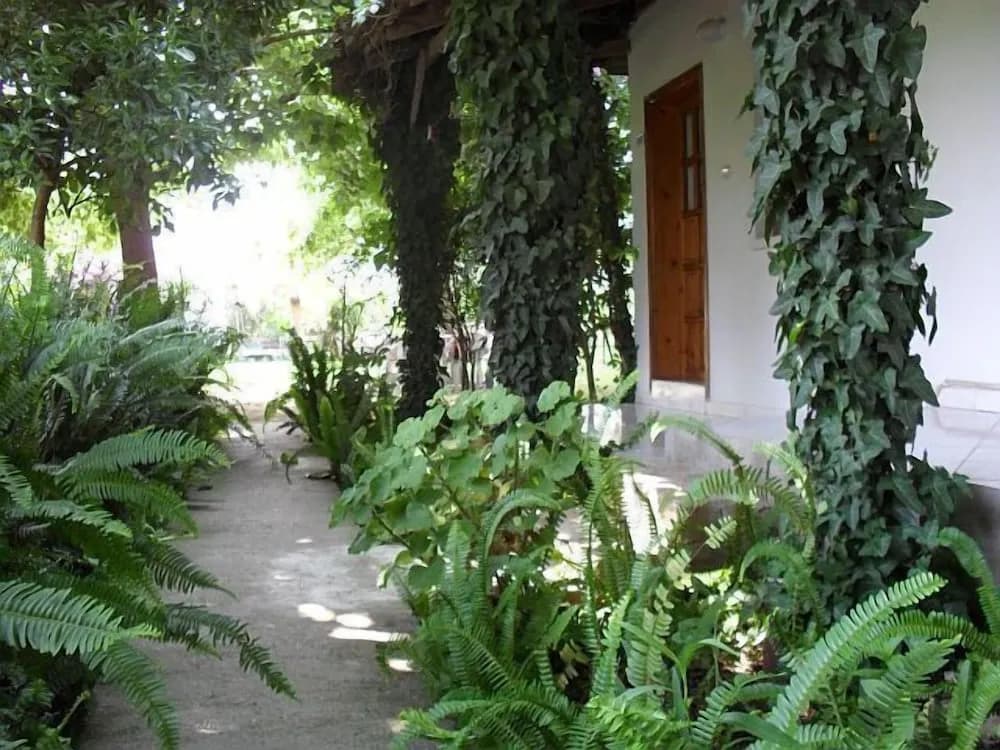 Konaklama yerinin ön cephesi