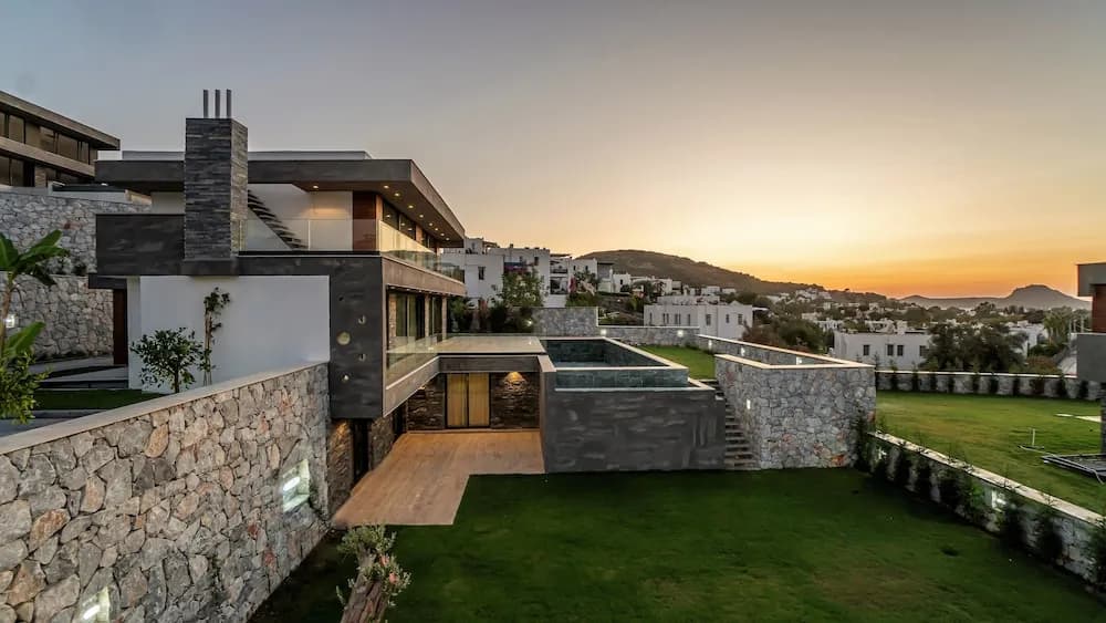 7 Deluxe - Baştan Çıkaran Stil ve Dinginlik