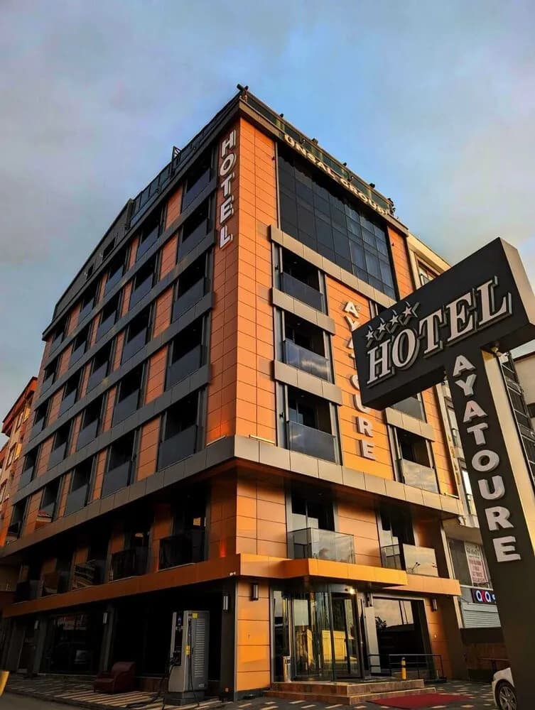 Ayatoure Hotel