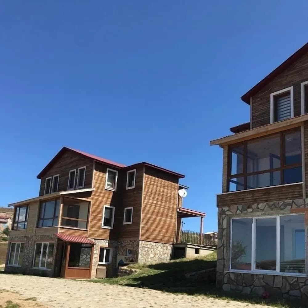 Saray Düzü Pansiyon
